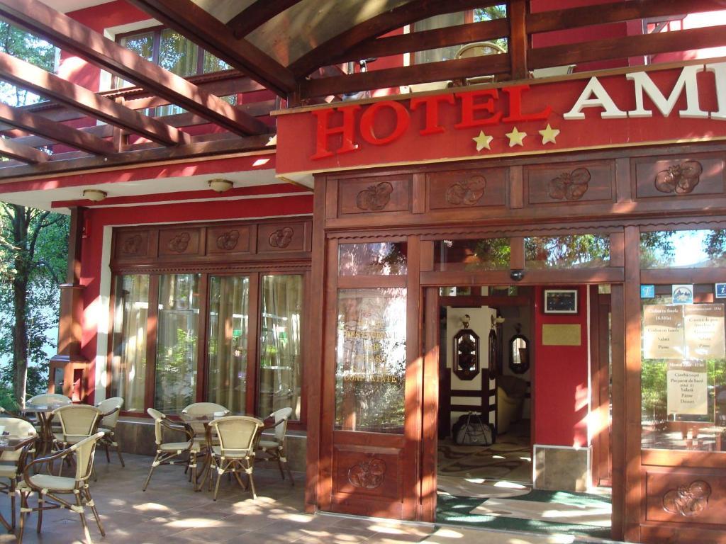 Hotel Ami Băile Felix エクステリア 写真