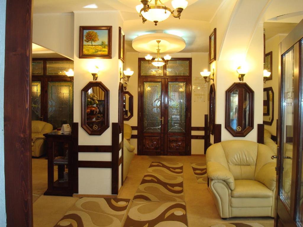 Hotel Ami Băile Felix エクステリア 写真